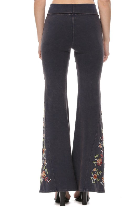 Navy Mineral Wash Floral Embroidered Flare Yoga Pants – Aquarius Brand