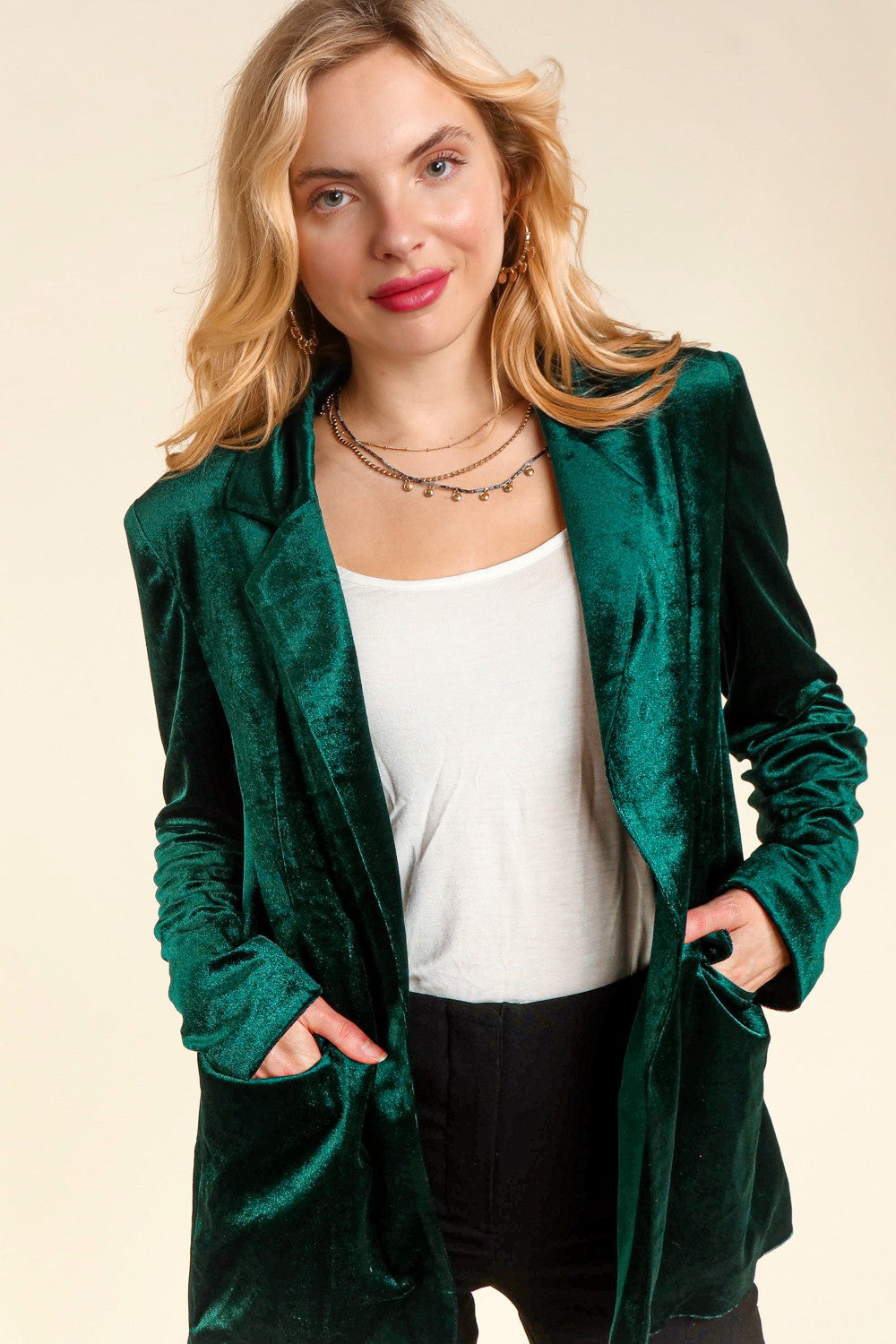 Hunter green clearance velvet blazer