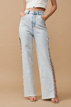 Light Wash Cut Out At Side w/ Jewel Trim Stretch Denim Jeans