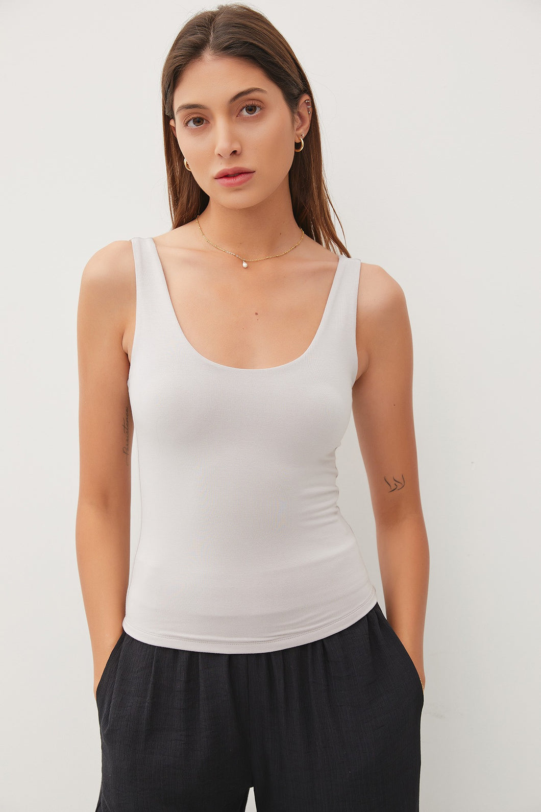 Pebble Basic Scoop Neck Tank