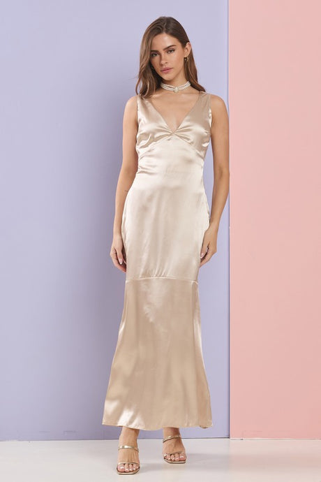 Champagne Gorgeous V Neck Mermaid Satin Maxi Dress