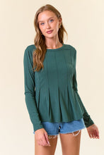 Dk.Hunter Green Soft Fleece Knit Round Neck Pintuck Peplum Top