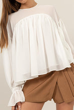 Off White Flowy Blouse With Gathered Cuffs