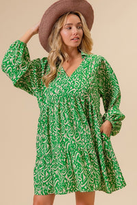 Green/Cream Woven Printed Dress With Side Pocket