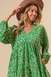 Green/Cream Woven Printed Dress With Side Pocket