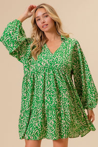 Green/Cream Woven Printed Dress With Side Pocket