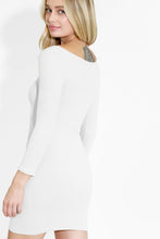 White 3/4 Sleeve Scoop Neck Dress